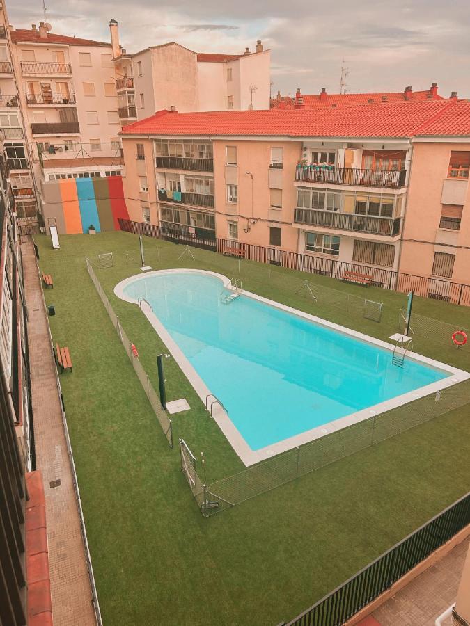 Vut Avila Centro Ciudad Dış mekan fotoğraf